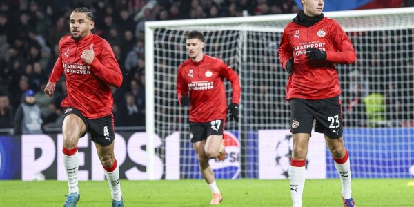 拜仁慕尼黑的穆西亚拉成为历史上最年轻的球员，取得100场德甲胜利