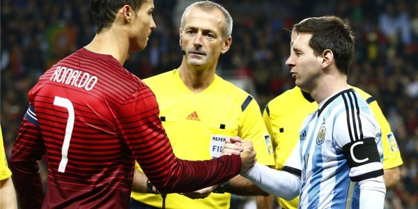 字母哥：我认为梅西可能是历史第一人！虽然我喜欢C罗！