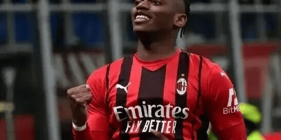 意甲：AC米兰VS佛罗伦萨！