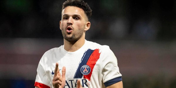 法甲第16轮战罢：巴黎圣日耳曼3-2逆转雷恩，积分榜迎来新变局