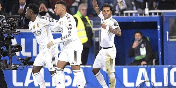 皇马最悲情英雄！救完球队救主帅，连个首发都换不回来