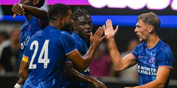 专家预测英超，利物浦输富勒姆，切尔西战胜曼城，曼联战胜利兹