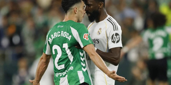 西甲-姆巴佩进球被吹+伤退维尼修斯破门 皇马1-1遭贝蒂斯绝平