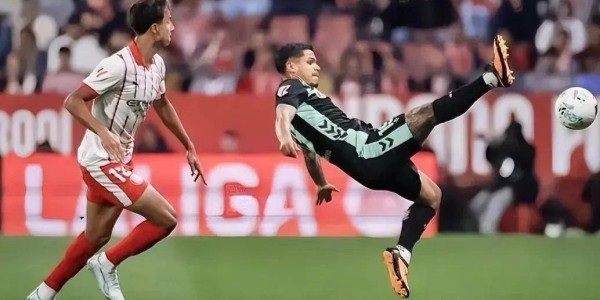 3-2、2-1！西甲疯狂一夜！姆巴佩创新纪录！最新积分榜出炉！