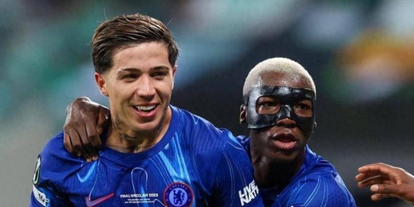 告别皇马！切尔西反挖亿元中场，阿隆索更爱恩佐，两巨星互换东家