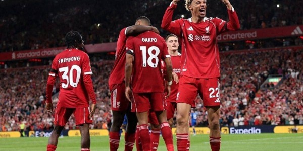 利物浦重磅：彻底更新右路，德甲过人王+荷兰铁卫，要价1.25亿欧