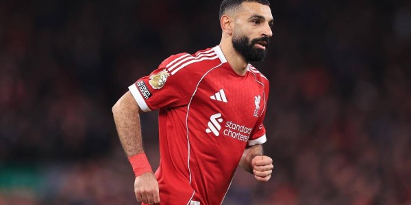 斯洛特在利物浦的自家后院，被萨拉赫的突然袭击，打了个措手不及