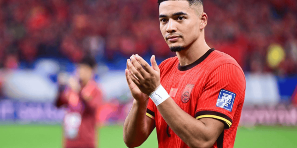 归化专家曝：英超华裔想进国青，却遭多方拒绝，国字号大门难开