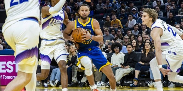 库里单节怒砍20分追梦被驱逐 勇士逆转爵士