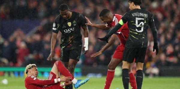 噩耗传来！9500万先生跟腱断裂泪别世界杯，法国队锋线紧急洗牌