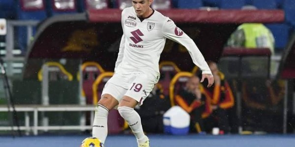 一日意甲动向：国米卖主力会给到资本支持，米兰到底买哪个射手