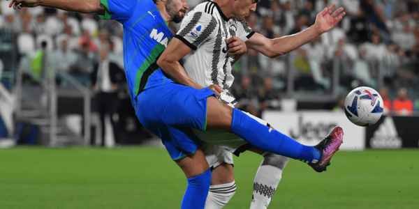 米兰体育：16强抽签明晚揭晓，詹俊预言：阿森纳曼城或从联赛杯斗到欧冠