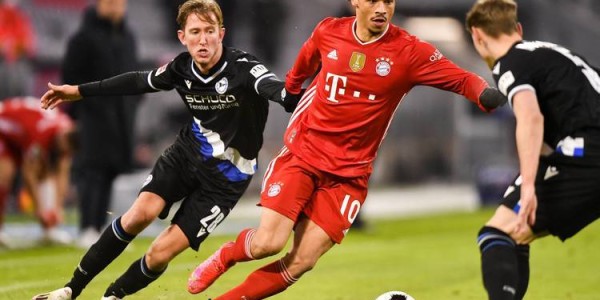 本菲卡主场死磕那不勒斯，穆氏防守能否终结意甲豪门？