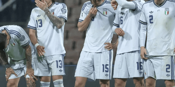 真是“欧洲国足”？媒体人：意大利队无缘世界杯是因意甲没落