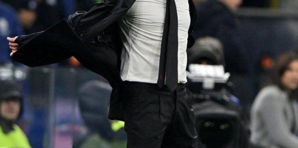 三分制时代以来，米兰每次在14轮意甲过后积分超过30分，他们最终都至少登上了前三名