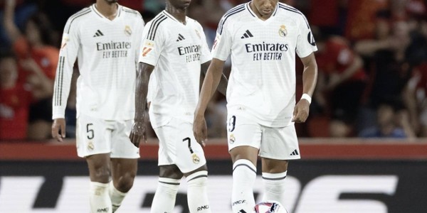 欧冠射手榜：姆巴佩9球领跑！哈兰德、奥斯梅恩6球紧随其后！