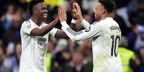 皇马传来消息：维尼修斯经纪人自荐英超五豪门，年薪要3100万