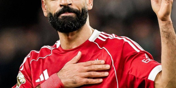 萨拉赫转身，带走利物浦一个时代，英雄为何在最辉煌时选择谢幕？