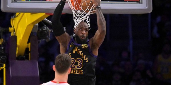 NBA季后赛首轮G2：骑士湖人雷霆三队2-0 另五组对决1-1