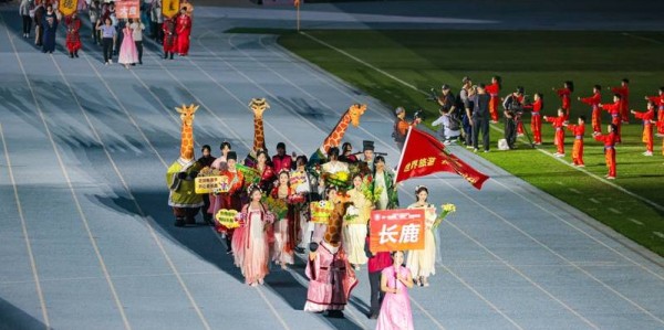 佛山顺德“德甲”足球联赛开幕式暨揭幕战激情打响