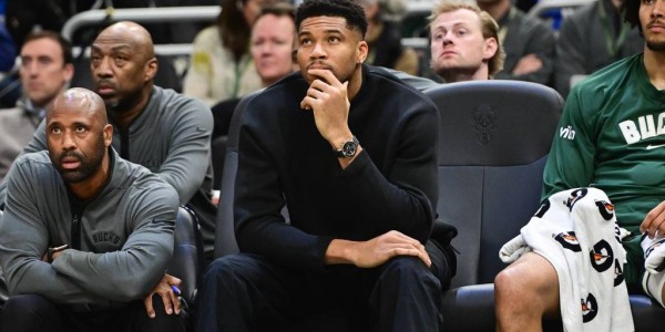 曝字母哥去年曾与雄鹿表达过分手 管理层选择继续冲冠