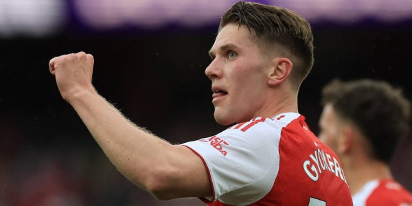 英超-约克雷斯2射1传萨卡传射 阿森纳3-0富勒姆6分领跑
