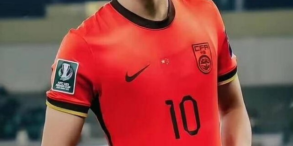 王钰栋为何拒绝德甲豪门合同，放弃留洋选择在中超高薪发展？