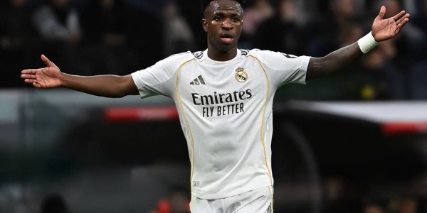 凌晨1点30皇马出战：目标双杀+西甲9连胜姆巴佩冲刺40球