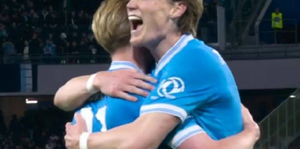 国米无缘提前四轮夺冠！那不勒斯4-0大胜紧追榜首，意甲争四形势愈发激烈