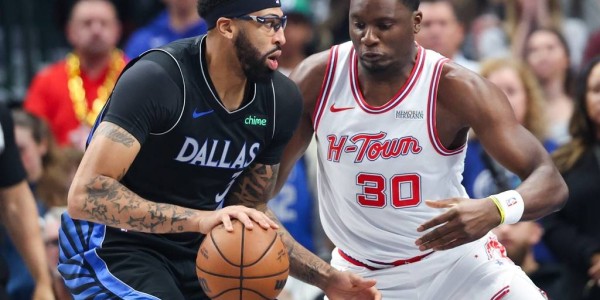 戴维斯26+12杜兰特34分 独行侠险胜火箭