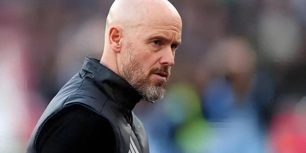 对比明显！滕哈格下课后，新药厂起飞！7场不败，逼近德甲前2！