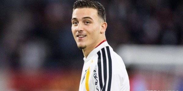 19岁德甲天才遭英超哄抢！布莱顿领跑切尔西纽卡斯尔，球员父母已点头