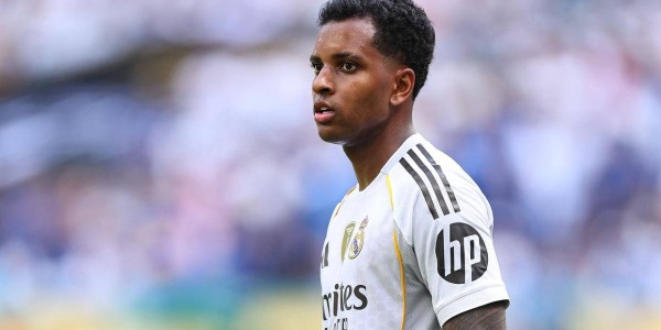 曝罗德里戈将遭遇两场禁赛，缺席对阵本菲卡比赛，穆帅晋级16强希望大增