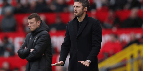 4胜1平难定未来？曼联被劝放弃卡里克，西蒙尼更合适