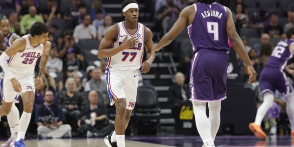 埃奇库姆38+11雷诺空砍30分 76人胜国王