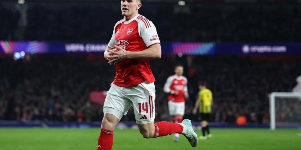 欧冠乱局：意甲、法甲球队无缘16强，英超包揽5席，德西各一支