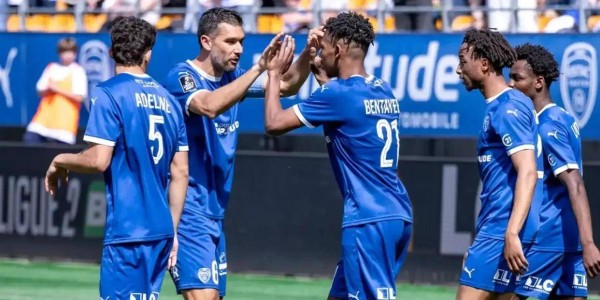 杀疯了！欧洲二级联赛拼杀激烈：14队抢意甲门票，沙尔克一只脚踏回德甲