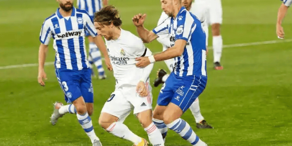 周日021 西甲对决：马竞轮换保杯赛 贝蒂斯残阵哀兵求复仇