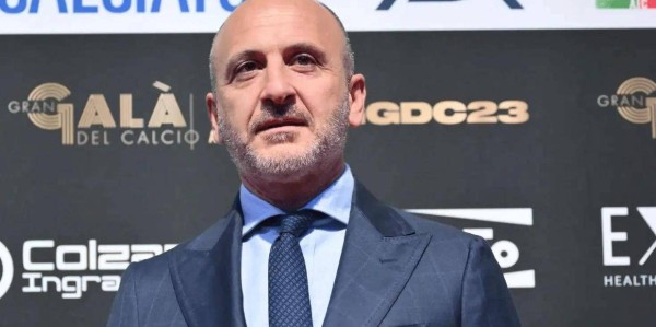 米兰体育热议 国米总监：外界对这支国米批评过头，尤其上赛季欧冠决赛后