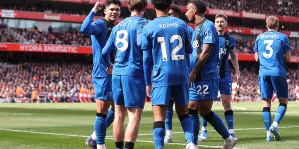 英超-约克雷斯点射 阿森纳1-2伯恩茅斯多赛两场仍9分领跑