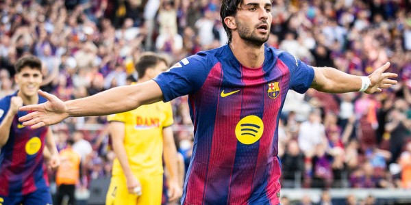 西甲-9分领跑！费兰双响亚马尔1射2传 巴萨4-1西班牙人