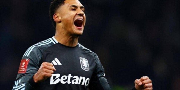 3-1横扫！欧战一夜太尴尬：西甲队全场0射正，维拉掀翻博洛尼亚，塞尔塔惨败，波尔图被逼平