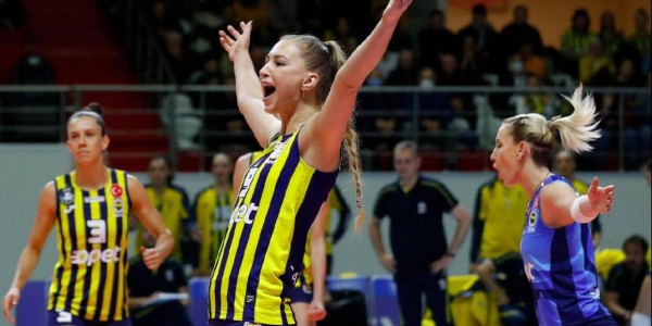 费内巴切壕置’四大副攻’，真能撼动瓦基弗银行王座？