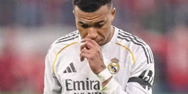 皇马官方官宣！姆巴佩遭遇伤病侵袭，缺席本轮西甲，德比战有望回归